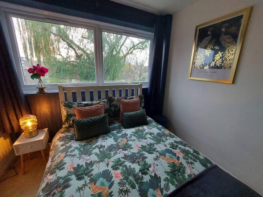 2 Bed Flat, Bounds Green, Piccadilly Line, London N11 Kültér fotó